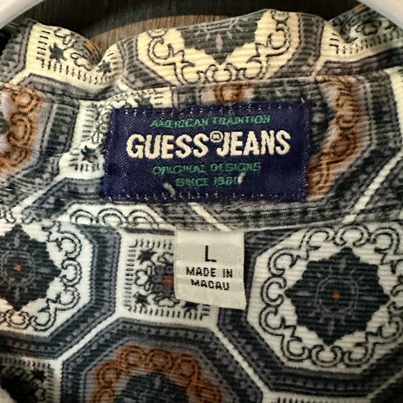 Vtg guess funky lightweight cord button down large - Picture 4 of 13